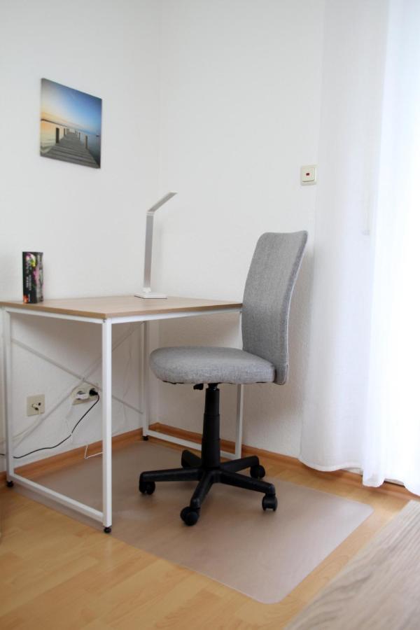 Brise Business Apartment Nahe Leipziger Messe - Porsche - Bmw - Dhl - Wlan - Parkplatz - Business Travelers Only Eksteriør bilde